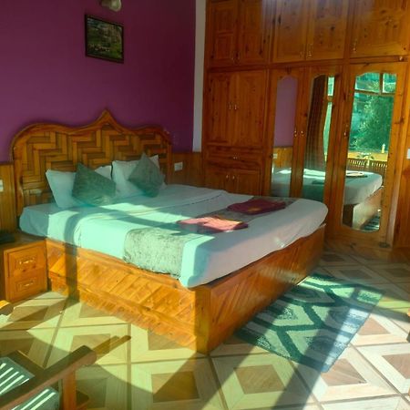 Govind Royal Stay Manāli Екстериор снимка